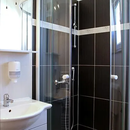 Guest Slapovi Krke Gostinjska kuća 3*