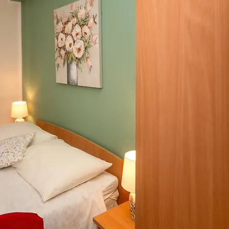 Guest Slapovi Krke Guest house