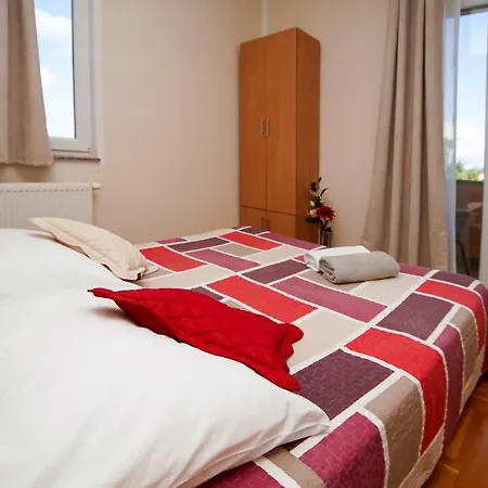 בית הארחה Guest Slapovi Krke לוזובאק