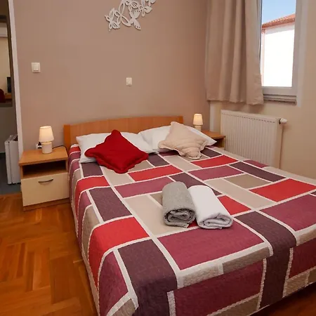 בית הארחה Guest Slapovi Krke לוזובאק