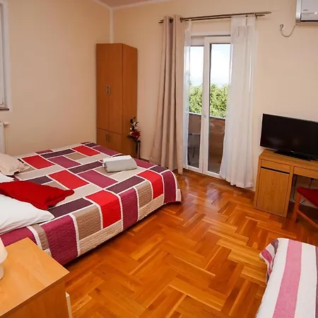 Guest Slapovi Krke בית הארחה 3*