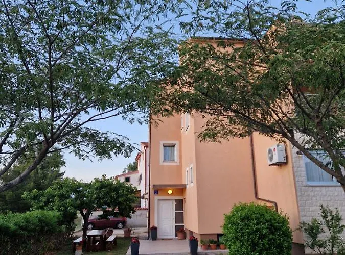 Vendégház Guest Slapovi Krke 3*